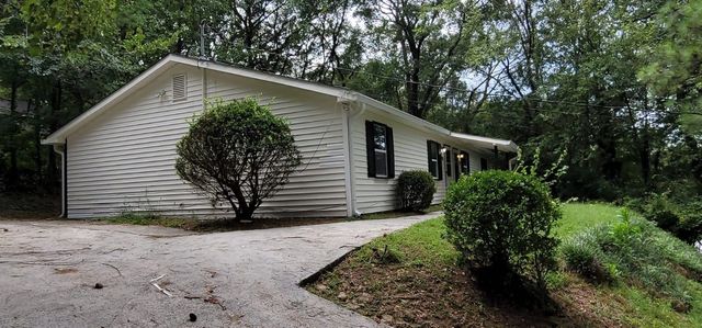 2888 NW Parrott Avenue A, Atlanta, GA 30318