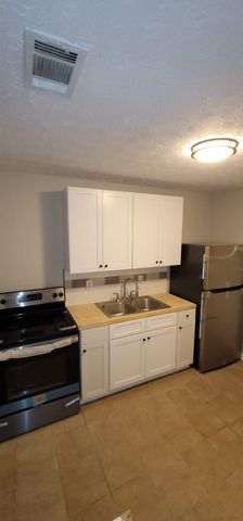 2888 NW Parrott Avenue A, Atlanta, GA 30318