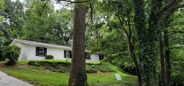 2888 NW Parrott Avenue A, Atlanta, GA 30318