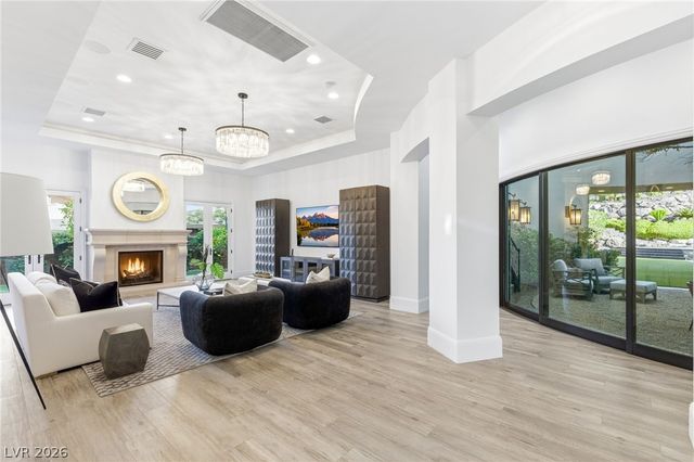 47 Soaring Bird Court, Las Vegas, NV 89135