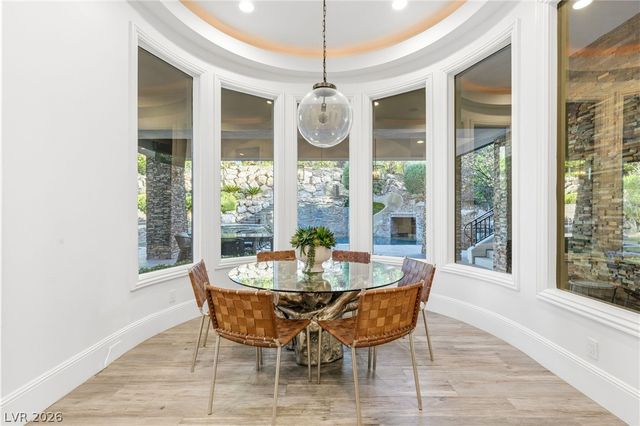 47 Soaring Bird Court, Las Vegas, NV 89135