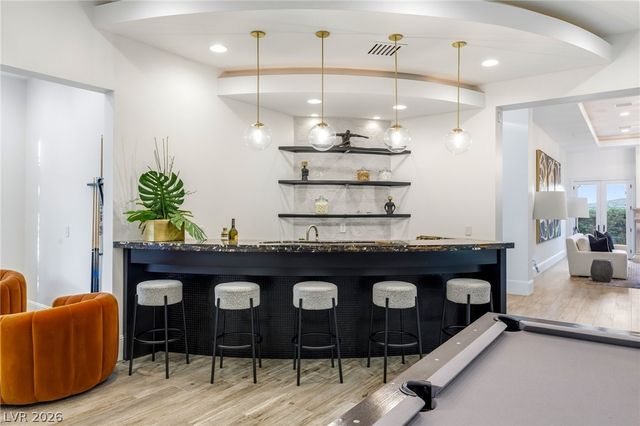 47 Soaring Bird Court, Las Vegas, NV 89135