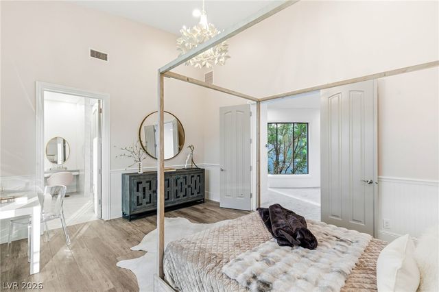 47 Soaring Bird Court, Las Vegas, NV 89135