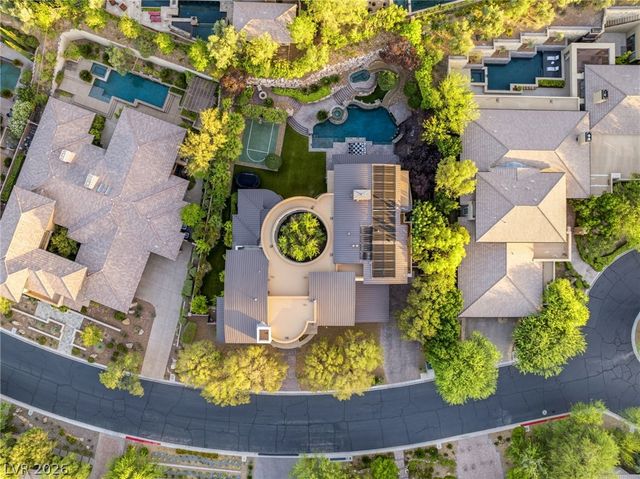 47 Soaring Bird Court, Las Vegas, NV 89135