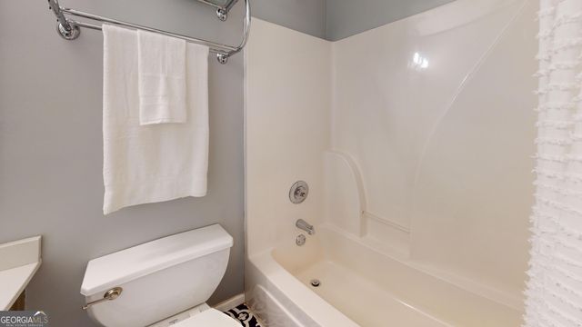 492 Glenns Farm Lane, Grayson, GA 30017