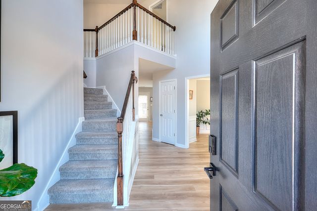 492 Glenns Farm Lane, Grayson, GA 30017