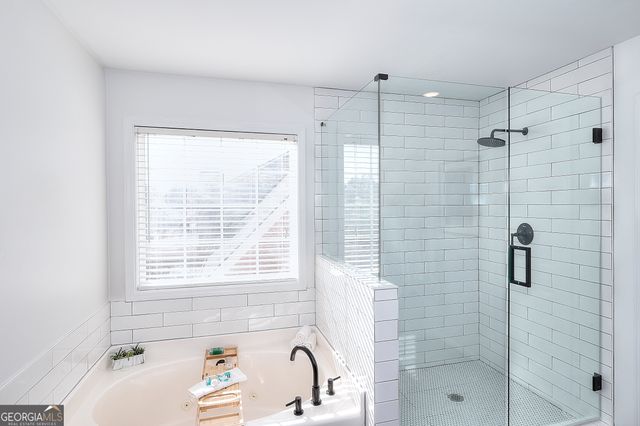 492 Glenns Farm Lane, Grayson, GA 30017