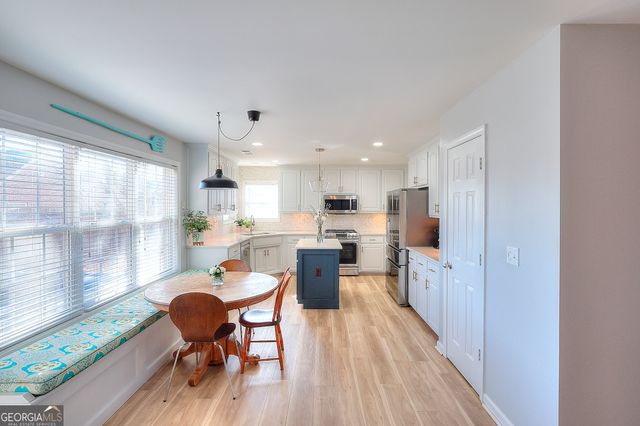 492 Glenns Farm Lane, Grayson, GA 30017