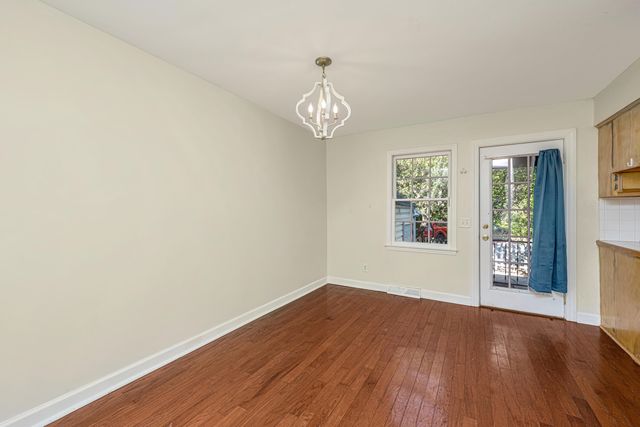 951 Cottingham Drive, Mount Pleasant, SC 29464