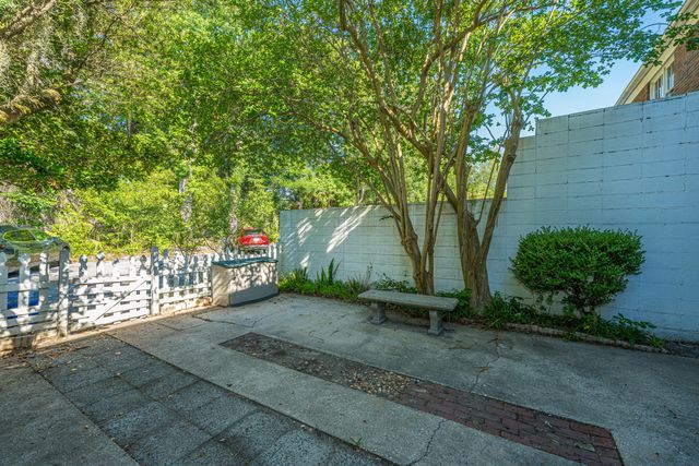 951 Cottingham Drive, Mount Pleasant, SC 29464