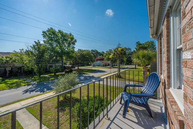 951 Cottingham Drive, Mount Pleasant, SC 29464