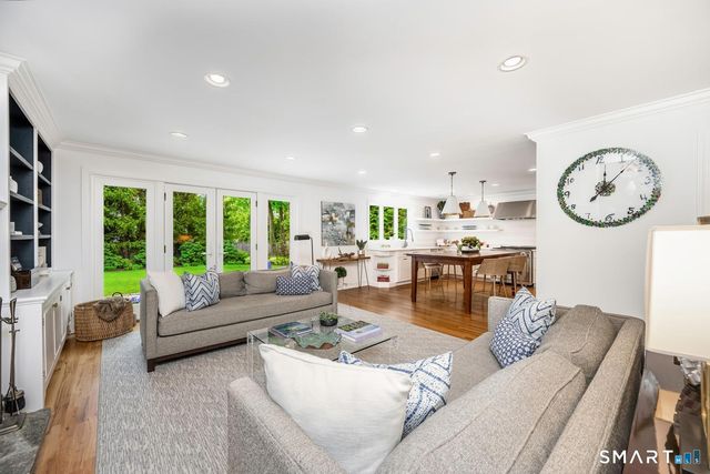 4 Seagate Road, Darien, CT 06820