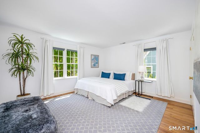 4 Seagate Road, Darien, CT 06820