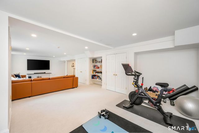 4 Seagate Road, Darien, CT 06820