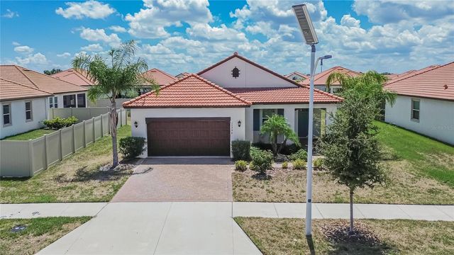 17206 STAR BANKS STREET, Wimauma, FL 33598