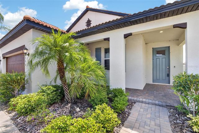 17206 STAR BANKS STREET, Wimauma, FL 33598