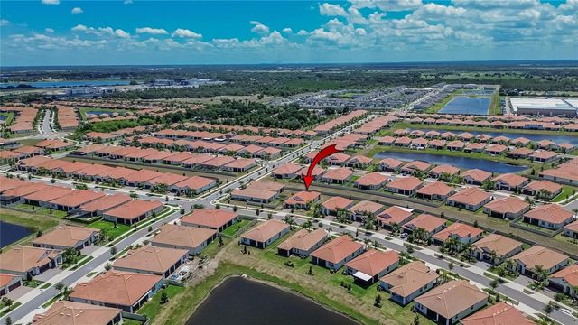 17206 STAR BANKS STREET, Wimauma, FL 33598