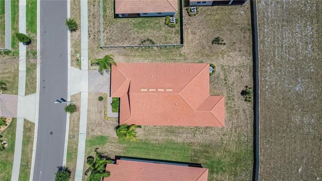 17206 STAR BANKS STREET, Wimauma, FL 33598