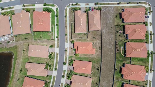 17206 STAR BANKS STREET, Wimauma, FL 33598