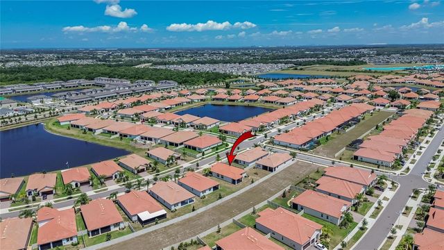17206 STAR BANKS STREET, Wimauma, FL 33598