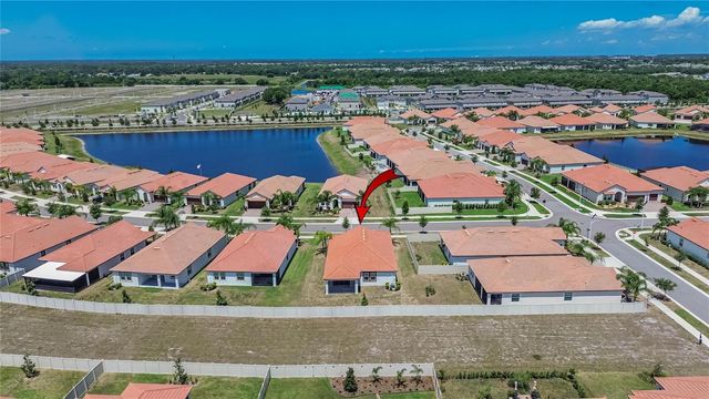 17206 STAR BANKS STREET, Wimauma, FL 33598