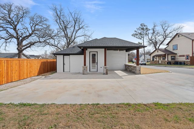 518 Bois D Arc Street, Weatherford, TX 76086