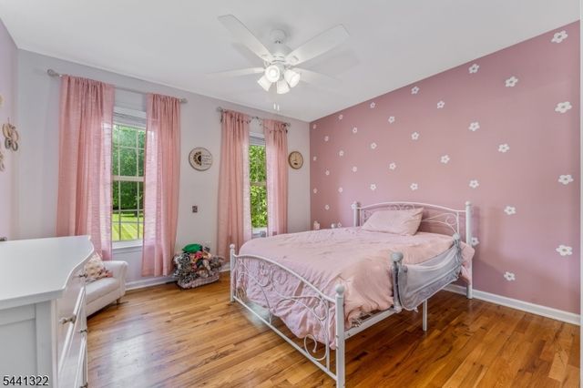 57 Circle Dr, Bethlehem Twp., NJ 08827