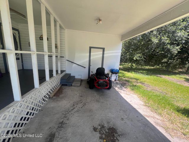 4100 Washington Boulevard, Moss Point, MS 39563