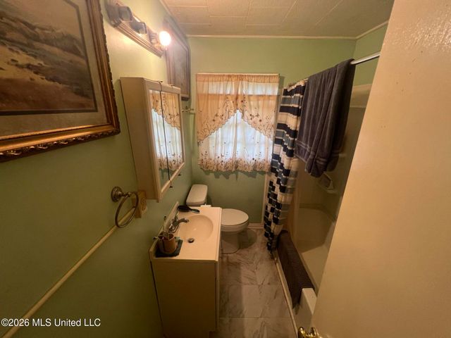 4100 Washington Boulevard, Moss Point, MS 39563