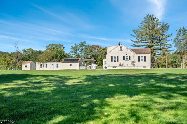 57 N Willow Rd, Hillsborough Twp., NJ 08844