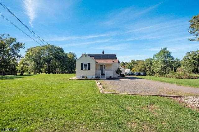 57 N Willow Rd, Hillsborough Twp., NJ 08844
