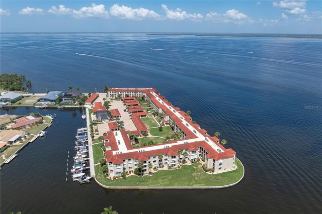 1 COLONY POINT DRIVE 15B, Punta Gorda, FL 33950