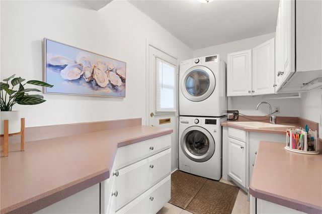 1 COLONY POINT DRIVE 15B, Punta Gorda, FL 33950