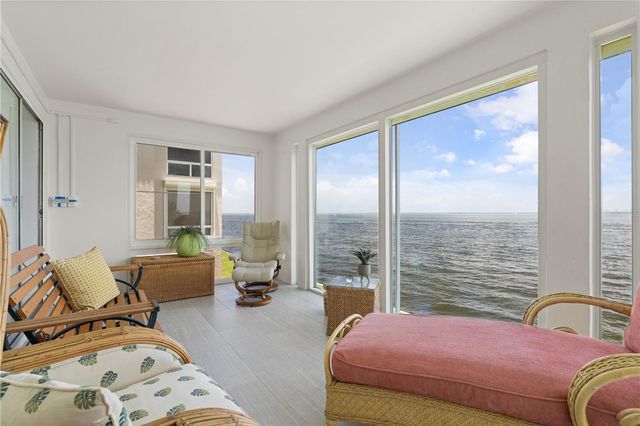 1 COLONY POINT DRIVE 15B, Punta Gorda, FL 33950