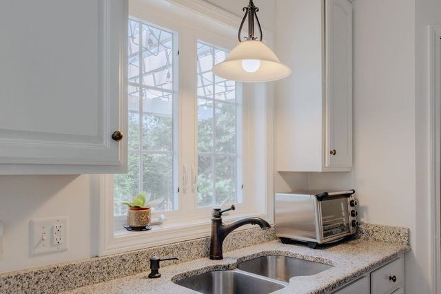 11 Legacy Lane, Peterborough, NH 03458