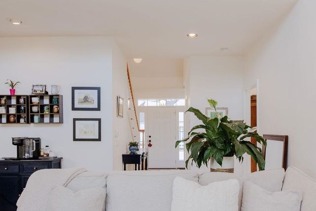 11 Legacy Lane, Peterborough, NH 03458