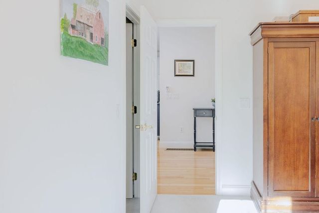 11 Legacy Lane, Peterborough, NH 03458