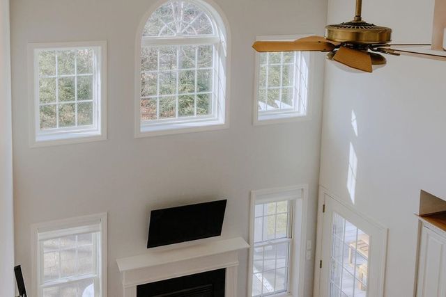 11 Legacy Lane, Peterborough, NH 03458