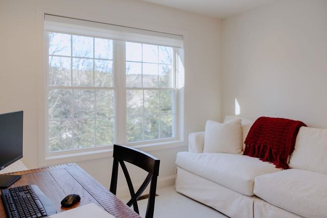 11 Legacy Lane, Peterborough, NH 03458