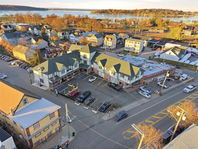 62 South Street, Oyster Bay, NY 11771