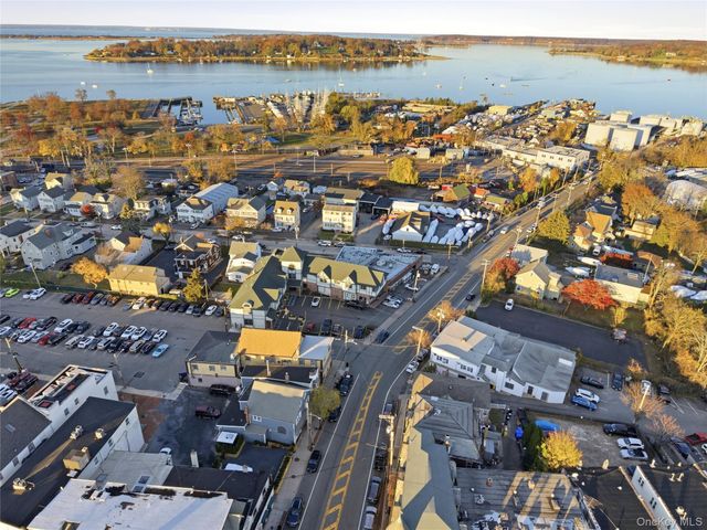 62 South Street, Oyster Bay, NY 11771