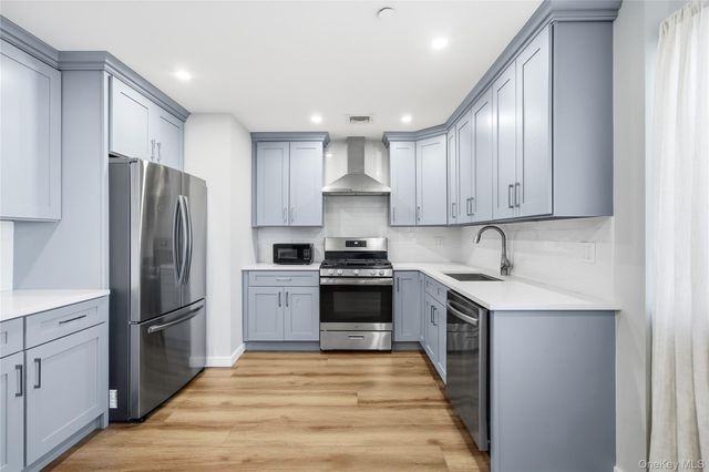 62 South Street, Oyster Bay, NY 11771