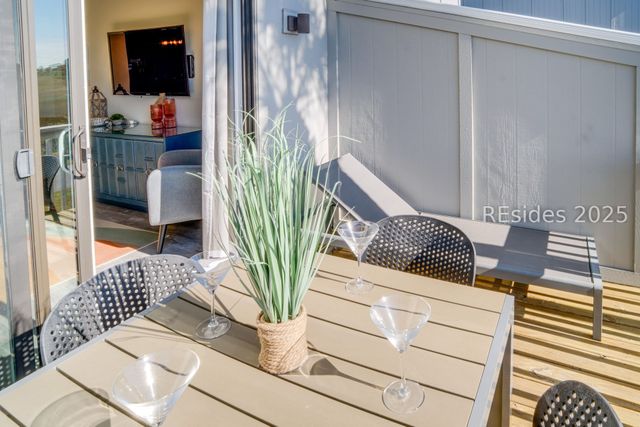 2 Cedar Reef Dr Unit A207, St Helena Island, SC 29920