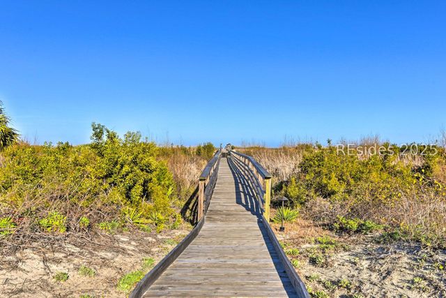 2 Cedar Reef Dr Unit A207, St Helena Island, SC 29920