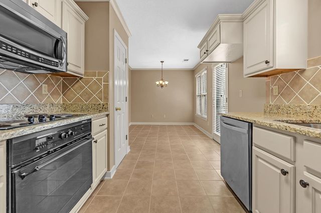 8467 DONEGAL CV, Germantown, TN 38139