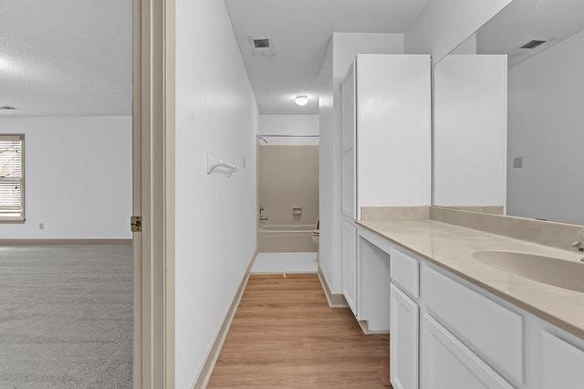 8467 DONEGAL CV, Germantown, TN 38139