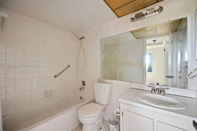 10100 NW 30th Ct 309, Sunrise, FL 33322