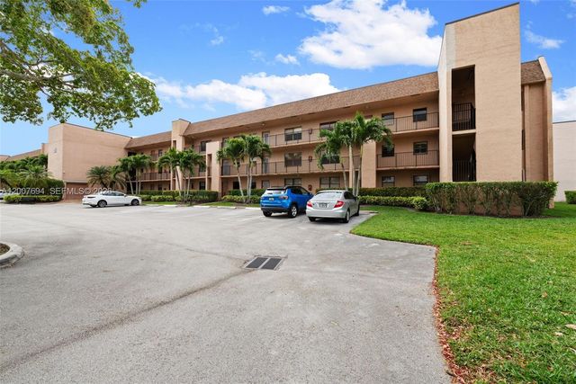 10100 NW 30th Ct 309, Sunrise, FL 33322