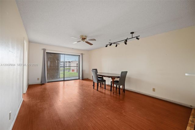 10100 NW 30th Ct 309, Sunrise, FL 33322