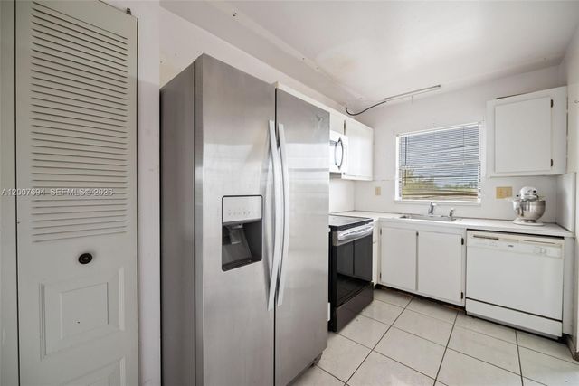 10100 NW 30th Ct 309, Sunrise, FL 33322